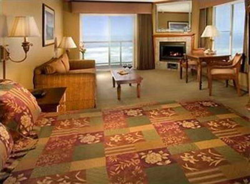 Elizabeth Oceanfront Suites, Ascend Hotel Collection Newport Exterior foto